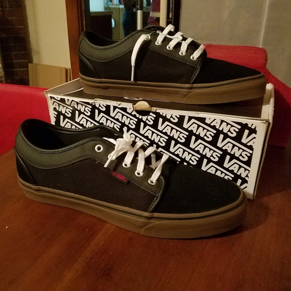 vans chukka low size 13